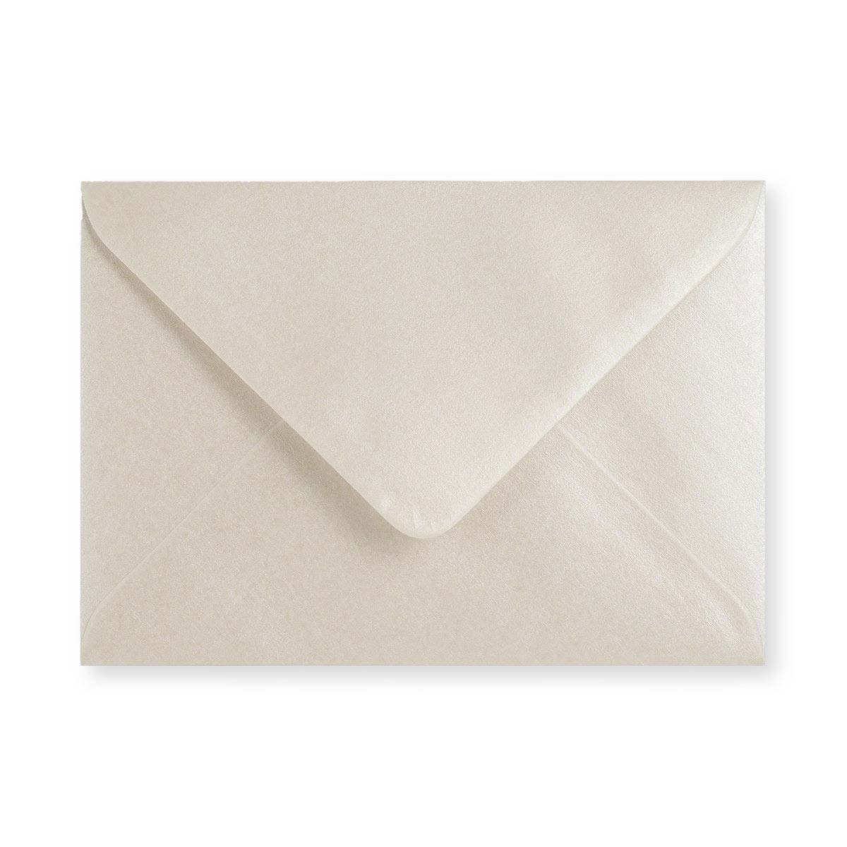 Oesterkleurige envelop - Punt Flap 114x162 mm (C6)