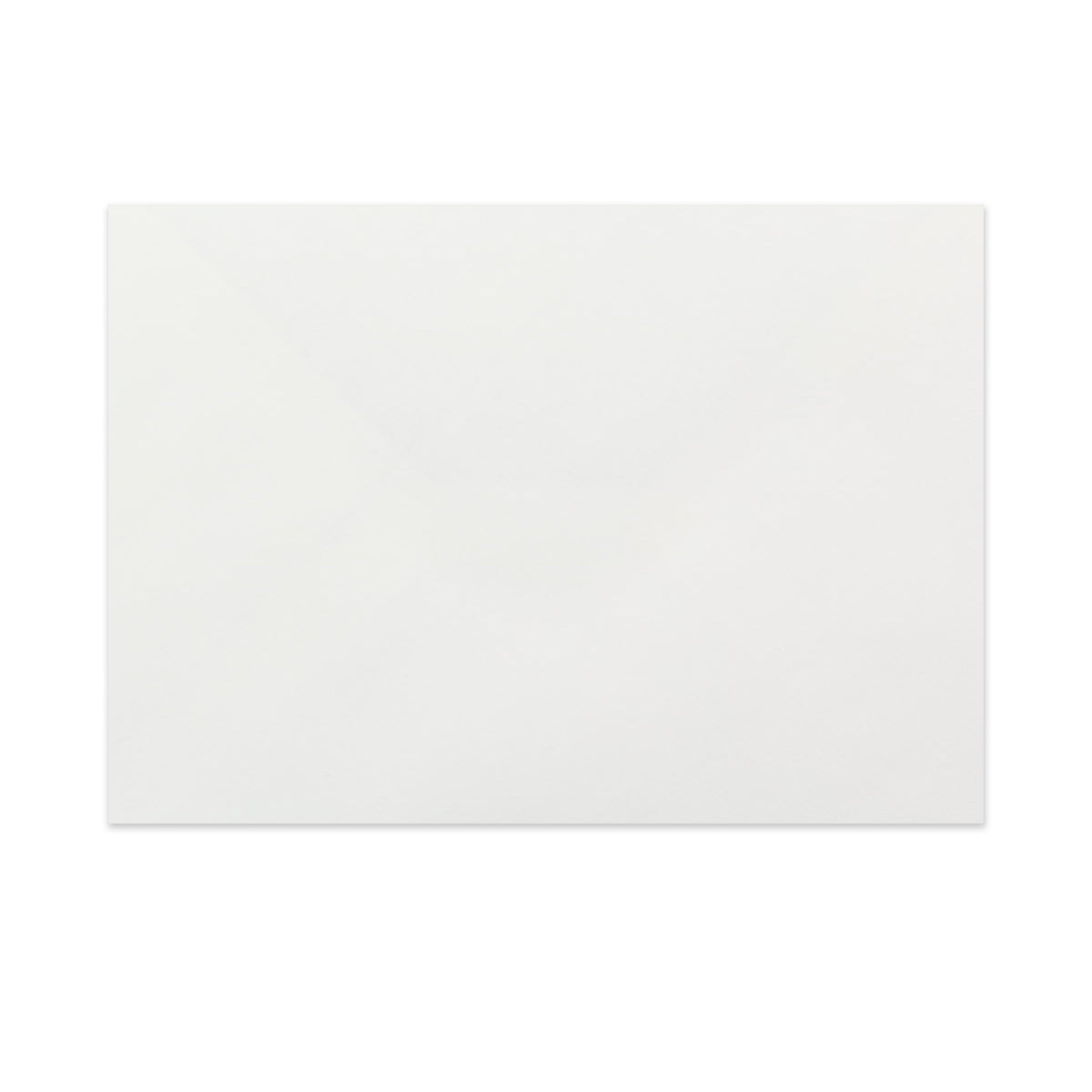 Witte geribbelde lichtgewicht envelop (90 g/m²) 133x184 mm